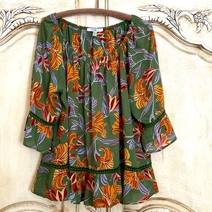 LOVE this fabric! His top is nice flowy gauzy fabric.